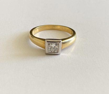 Diamond solitaire ring