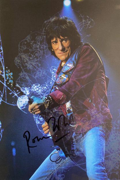 Ronnie Wood autograph